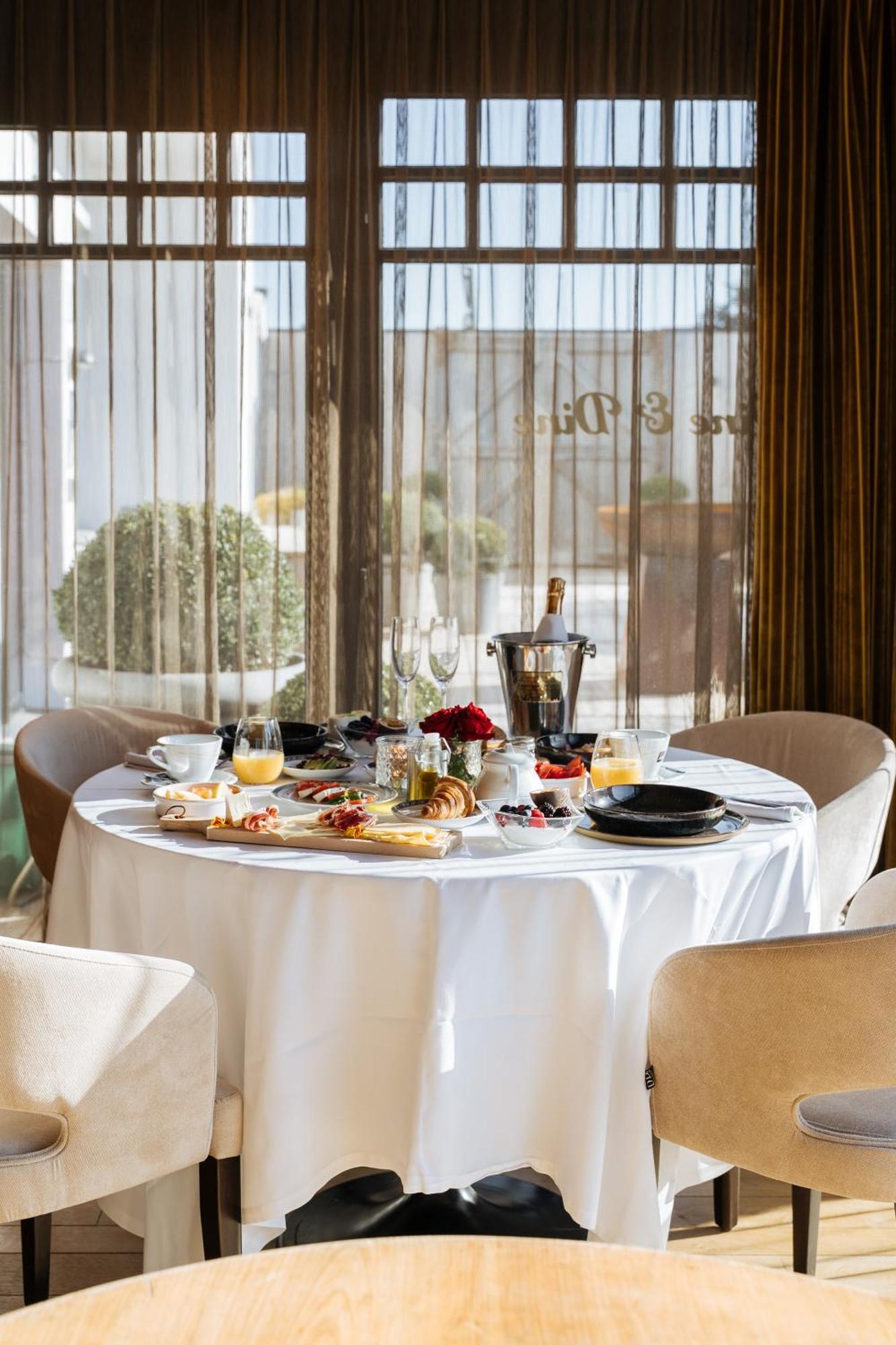 Boutique Hotel Azur 데한 외부 사진